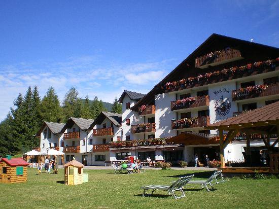 Gruppi di famiglie-hotel sole bellamonte