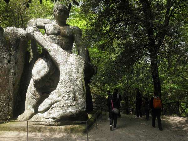 idee weekend per bambini lazio sacro-bosco-di-bomarzo