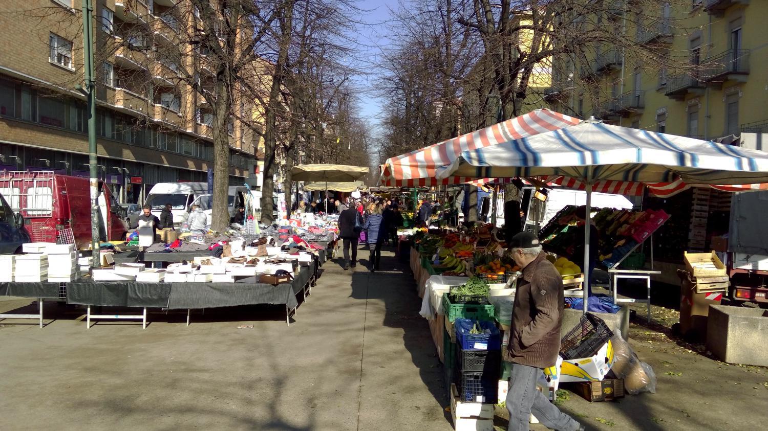 milano con i bambini mercato di via fauchè
